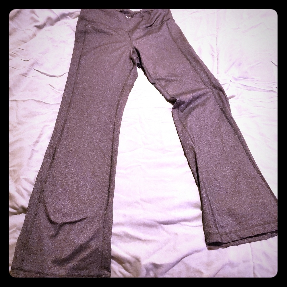 Old Navy bootcut yoga pants